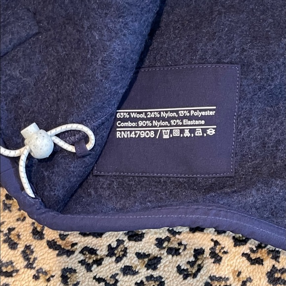 NWT Outdoor Voices Megafleece pullover Navy size XS mega fleece hoodie - Picture 6 of 6